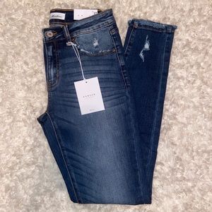 ❗️ON SALE❗️KanCan skinny jeans